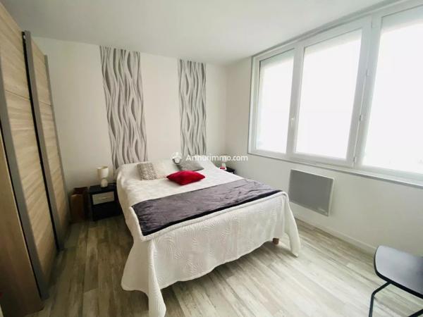 Location Appartement 2 pièces 52 m2 à Millau