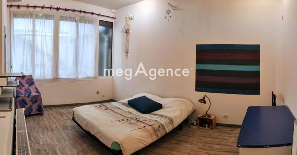 Appartement à VILLEURBANNE, 69100 - 2 pièces 52m²