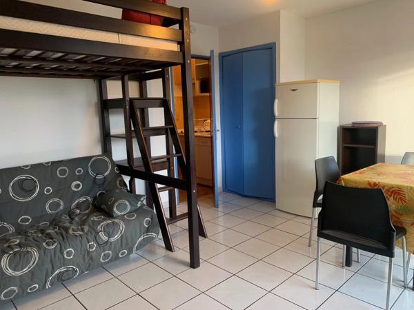 Location                                                      Appartement
                        
                     1 pièces                      26 m2                     à Perpignan