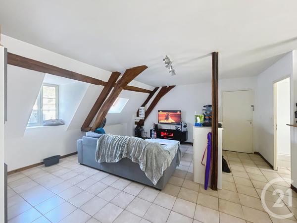 Immeuble à vendre  581,47 m2 SENS - 89