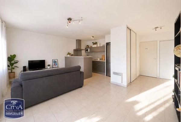 Appartement à vendre 3 pièces 61.6m² Vinay (38470)