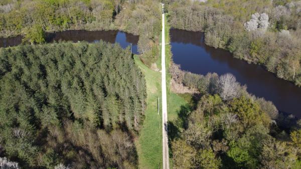 Vente
                Demeure de Prestige200 m² - 10 Pièces -
                    GIEN (45500)
