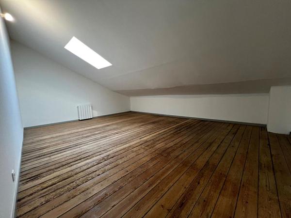 Maison de ville 135 m² 9 pièces à Angoulême