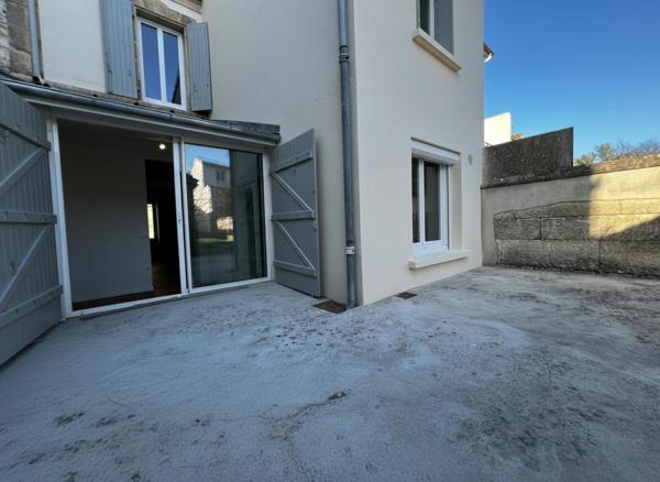 Maison de ville 135 m² 9 pièces à Angoulême