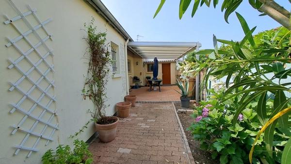 Maison à vendre |  Saint-Seurin-sur-l'Isle |  3 pièces | 70 m²