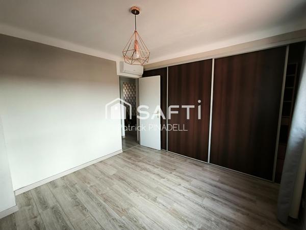 Maison type T4, 2 faces, 3 chambres, cuisine, pièce de vie, garage, jardin