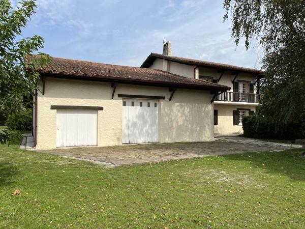 Maison à vendre |  Biganos |  5 pièces | 210 m²