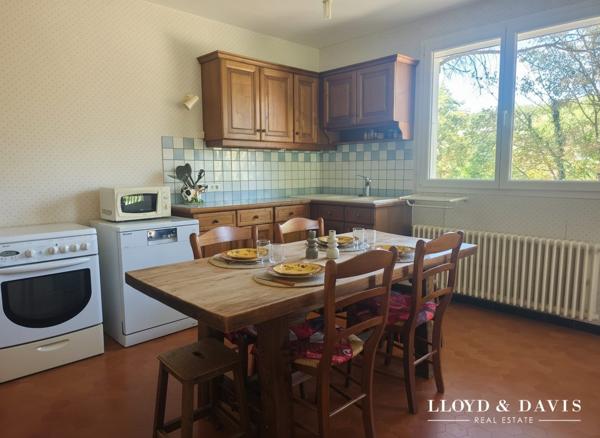 Villa de caractères - 267,5m² - 3785m² terrain