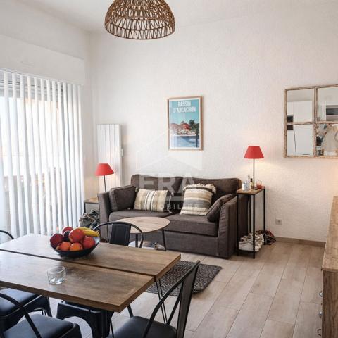 Hyper Centre d'Arcachon Appartement rénové 31m2  avec parking