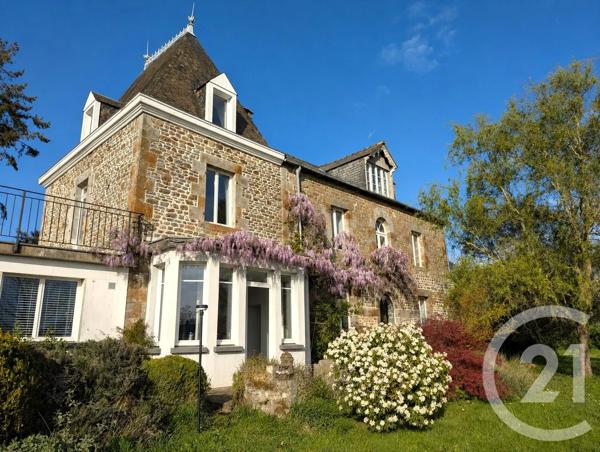 Maison à vendre  10 pièces - 297,30 m 2   NOYAL SOUS BAZOUGES  - 35