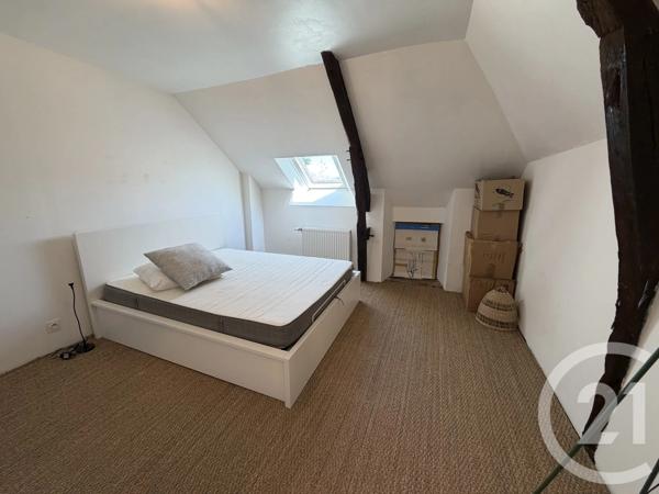 Maison à vendre  10 pièces - 297,30 m 2   NOYAL SOUS BAZOUGES  - 35