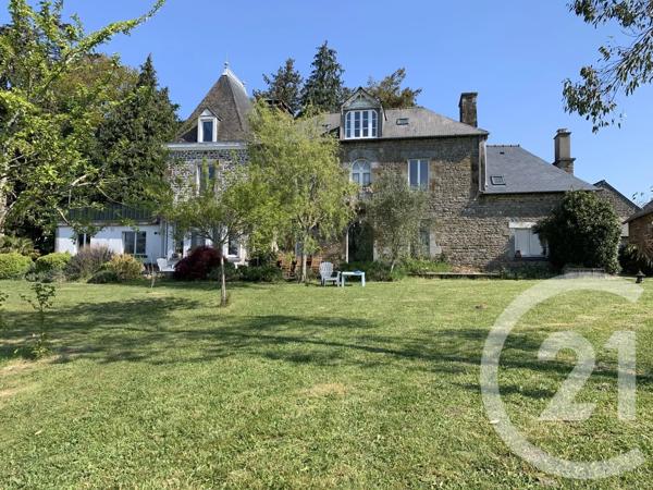 Maison à vendre  10 pièces - 297,30 m 2   NOYAL SOUS BAZOUGES  - 35