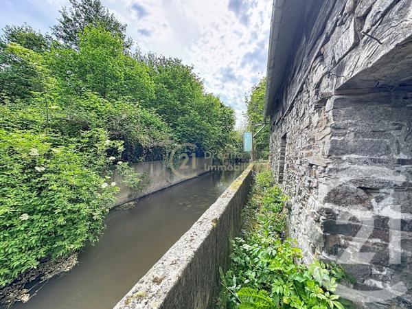 Maison à vendre  10 pièces - 297,30 m 2   NOYAL SOUS BAZOUGES  - 35