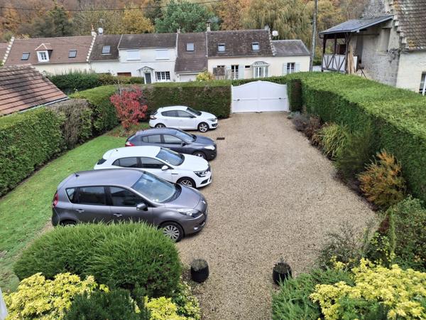 Vieux-Moulin (60350) MAISON CONTEMPORAINE DE 242 m²