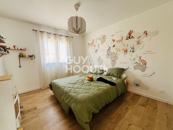 Maison d'Exception à Vendre à Théza - Un Havre de Paix et de Confort