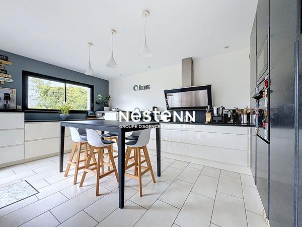 Maison - 8 pièces - 170 m² - QUIMPER -  Secteur recherché