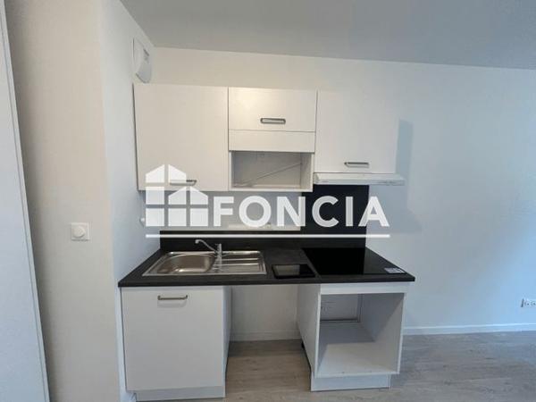 Location Appartement 2 pièces 43.3 m² - RUE PIERRE MENDES FRANCE Colombelles 14460