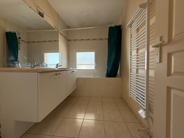Appartement Les Ponts De Ce 3 pièce(s) 60.65 m2