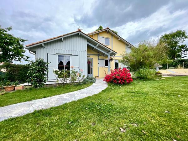 Maison Cestas 6 pièce(s) 160 m2