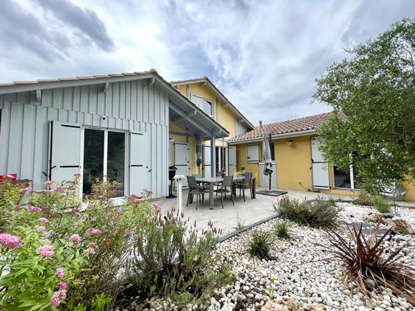 Maison Cestas 6 pièce(s) 160 m2