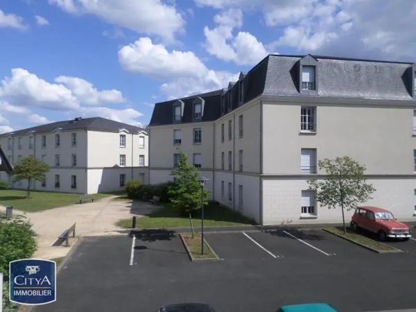 Appartement à louer 2 pièces 39.19m² Saumur (49400)