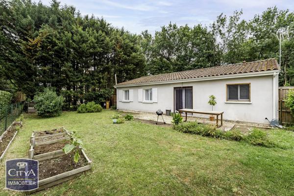 Maison à vendre 4 pièces 88m² Coutras (33230)