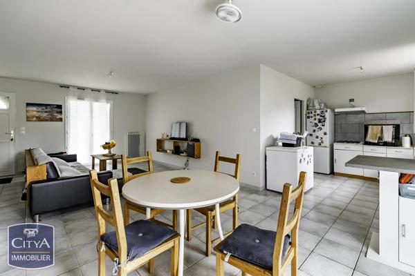 Maison à vendre 4 pièces 88m² Coutras (33230)