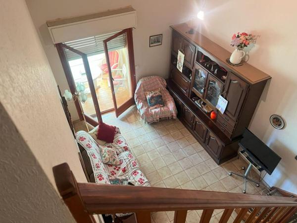 Duplex 3 pièces derniers étages - véranda & balcon, vue mer imprenable à Calvi