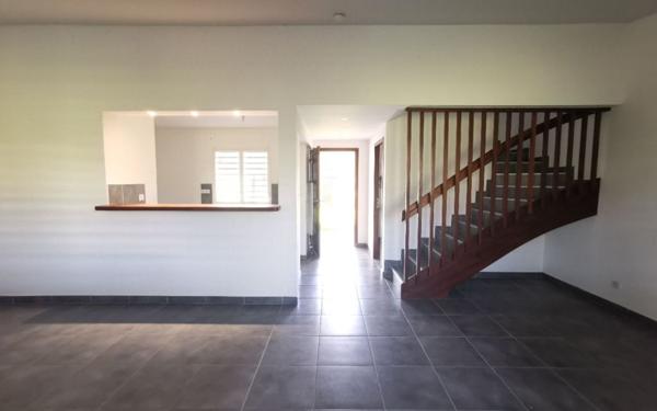 Maison à vendre    4 pièces •  Macouria