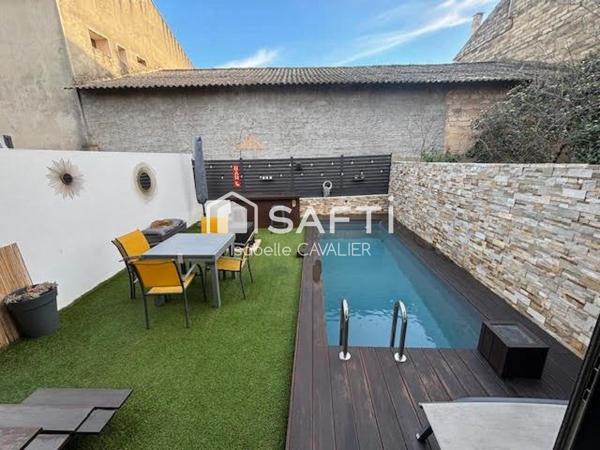 Maison mitoyenne avec piscine St saturnin les Avignon