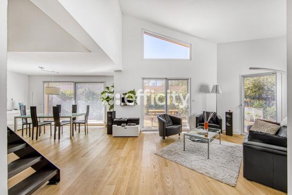 Maison 6 pièces - 155 m² Exclusivité efficity