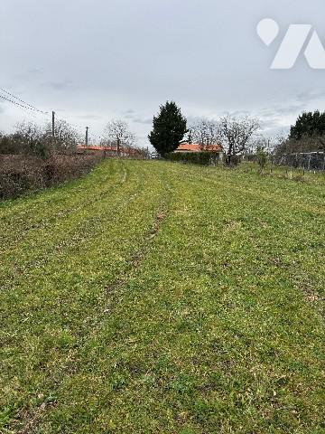 Deux parcelles de terre à bâtir