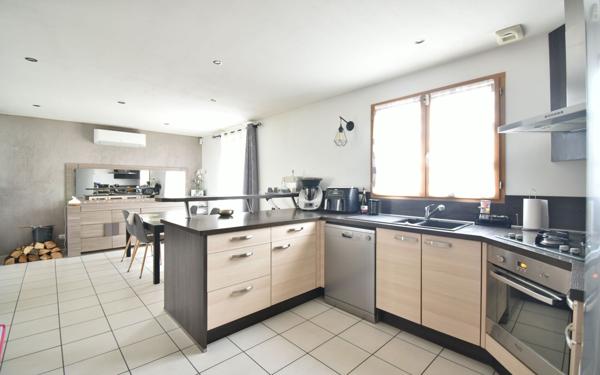 Maison à vendre    4 pièces •  Meximieux