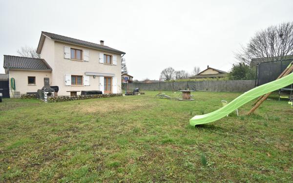 Maison à vendre    4 pièces •  Meximieux