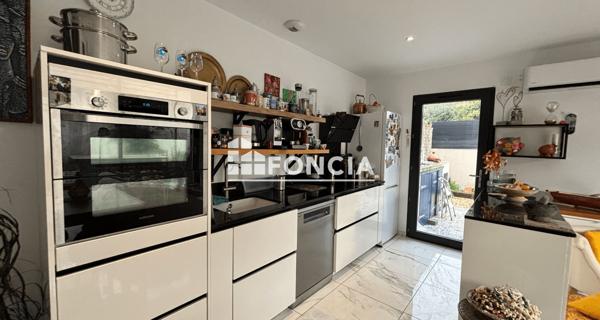 À vendre Maison 4 pièces 72 m² - Six-fours-les-plages 83140