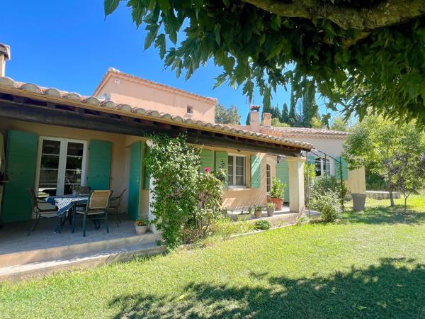 Vente Maison traditionnelle de luxe Saint-Rémy-de-Provence 6 Pièces 182 m²