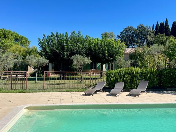 Vente Maison traditionnelle de luxe Saint-Rémy-de-Provence 6 Pièces 182 m²