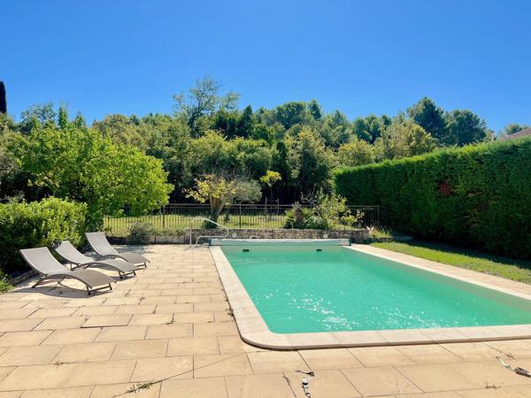 Vente Maison traditionnelle de luxe Saint-Rémy-de-Provence 6 Pièces 182 m²