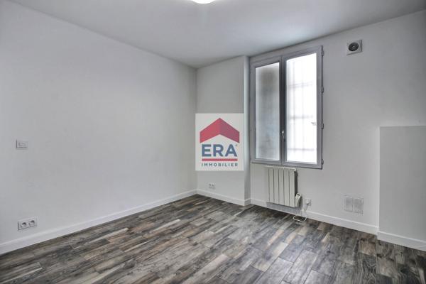 T2 HYPER CENTRE FRONT POPULAIRE