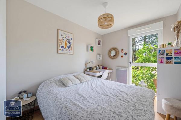 Appartement à vendre 3 pièces 59.19m² Saint-Jean-d'Illac (33127)
