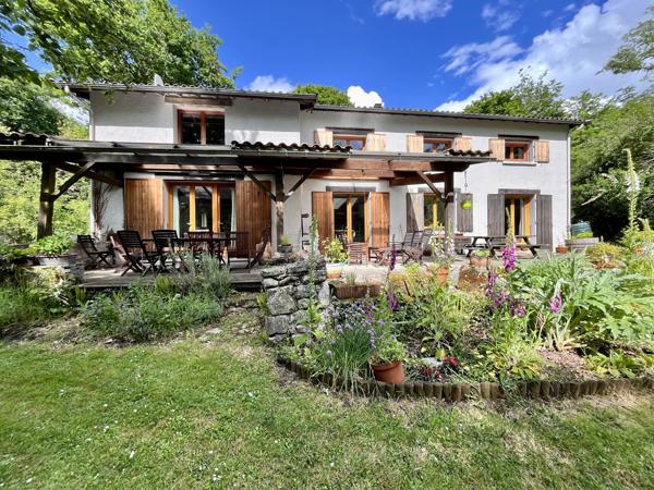 Maison à vendre à Jonzac (17500) - Charente-Maritime