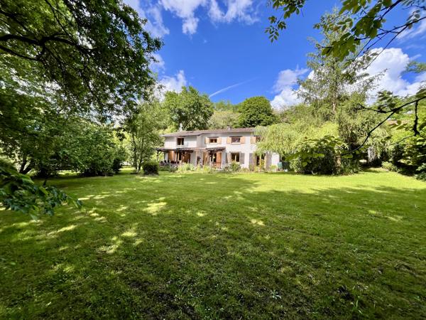 Maison à vendre à Jonzac (17500) - Charente-Maritime