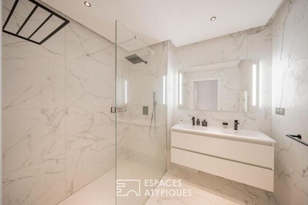 Appartement d’exception en première ligne, vue mer et toit-terrasse