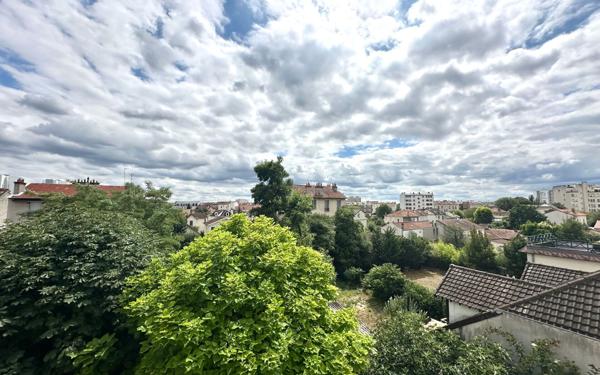 Appartement à vendre    2 pièces • 43,02 m2 Maisons-Alfort
