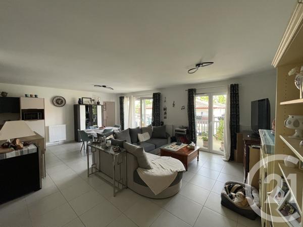 Appartement F3/F4 à vendre  3 pièces - 84,21 m 2   DAX  - 40