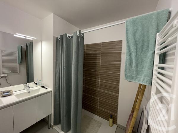 Appartement F3/F4 à vendre  3 pièces - 84,21 m 2   DAX  - 40