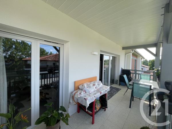 Appartement F3/F4 à vendre  3 pièces - 84,21 m 2   DAX  - 40