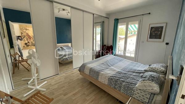 Maison traditionnelle de 235 m²