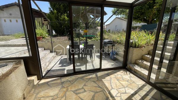 Maison traditionnelle de 235 m²