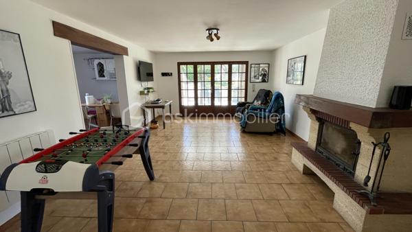 Maison traditionnelle de 235 m²